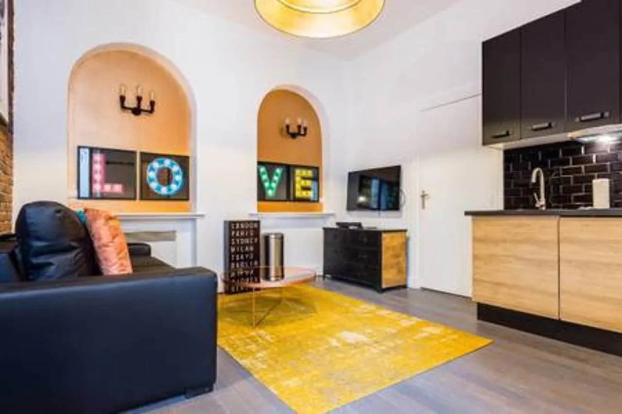 Cmg Temple / Republique Appartement *